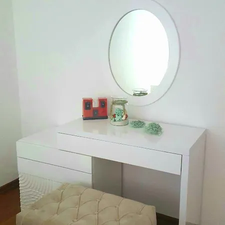 Apartment Esha *
