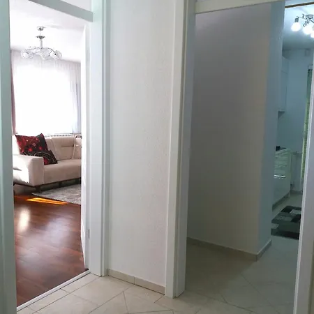 Apartment Esha